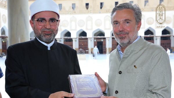 السفير الإيطالي يزور الجامع الأزهر