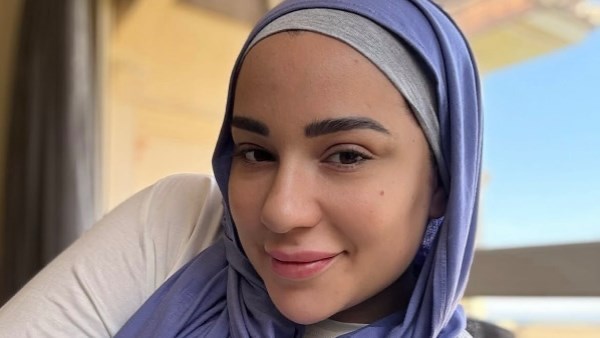 اسما شريف منير