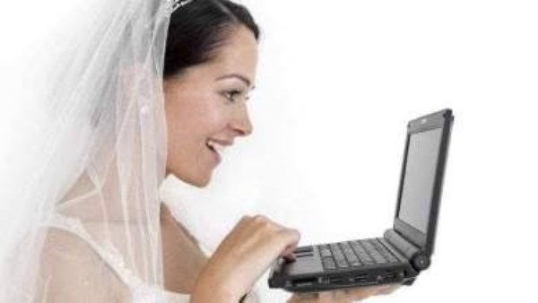 الزواج عبر الهاتف أو برسائل مباشرة 