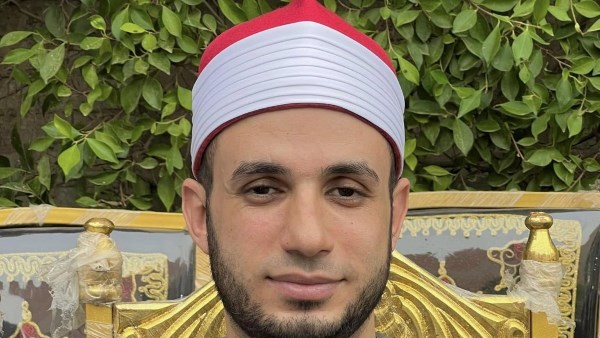 وزير الأوقاف يهنئ الفائز المصري بالمركز الأول في مسابقة 