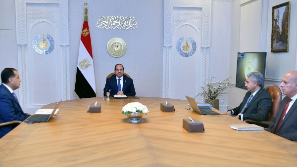 الرئيس السيسى  ورئيس الوزراء ووزير السياحة