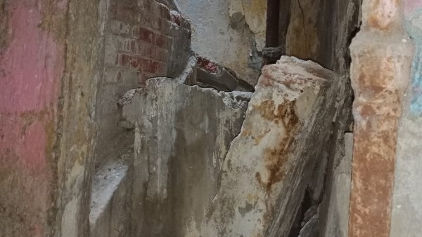 سقوط اجزاء من منزل في مصر القديمة