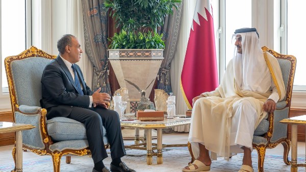 الشيخ تميم وبدر عبد العاطي