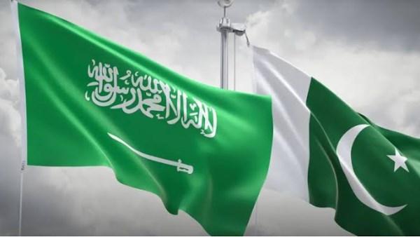 السعودية وباكستان 
