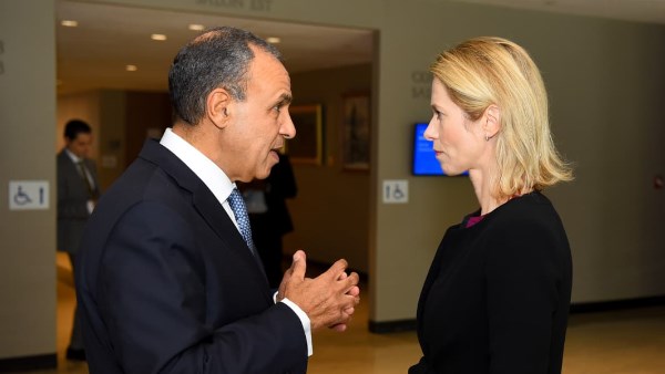 وزير الخارجية يلتقي مع الممثلة العليا للشئون الخارجية والسياسة الأمنية للاتحاد الاوروبى
