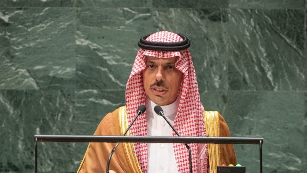 وزير الخارجية السعودي
