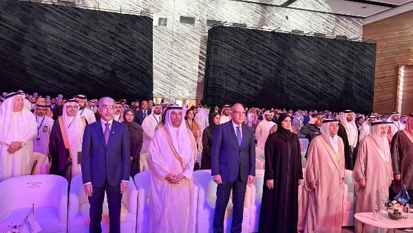 المؤتمر العالمي الثانى للمياه والطاقة وتغير المناخ