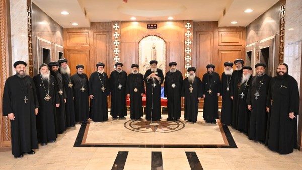 البابا تواضروس و الآباء الأساقفة 
