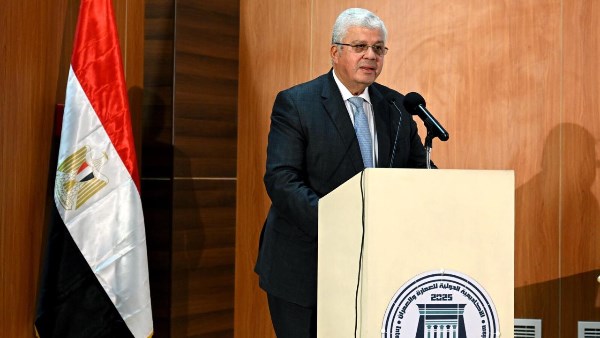 وزير التعليم العالي 