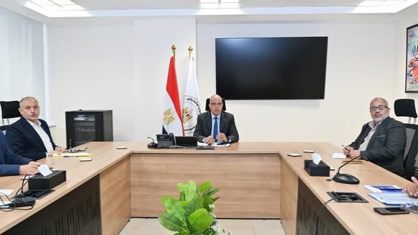 وزير الري 