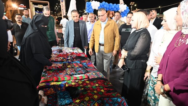 محافظ جنوب سيناء يفتتح معرض 