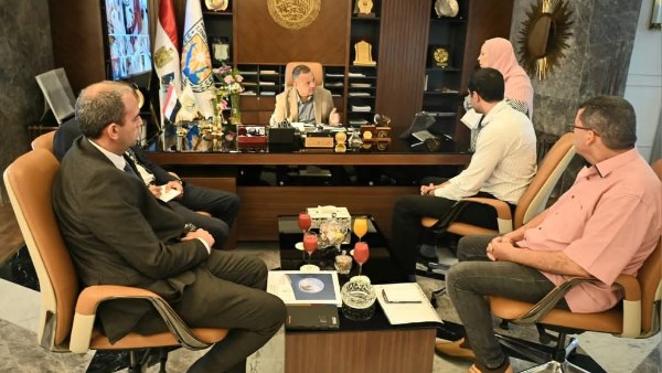 اجتماع المحافظ 