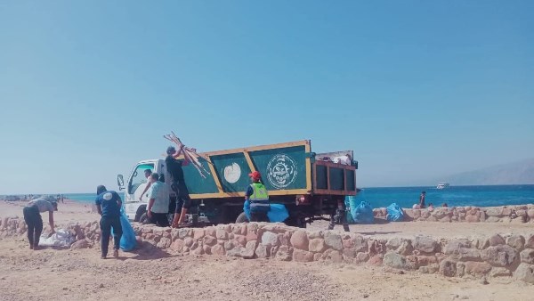 حملة نظافة بدهب 