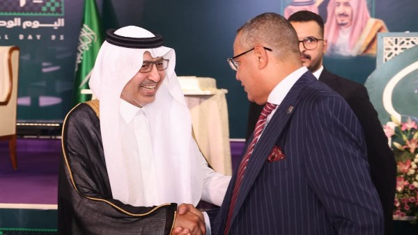 محافظ جنوب سيناء خلال حضوره الحفل 