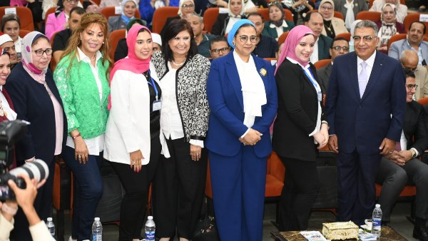 محافظ الدقهلبة
