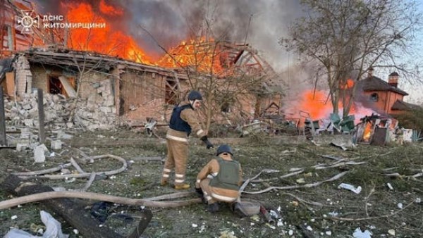 زيلينسكي: الطائرات الروسية بدون طيار فوق بولندا تشكل 