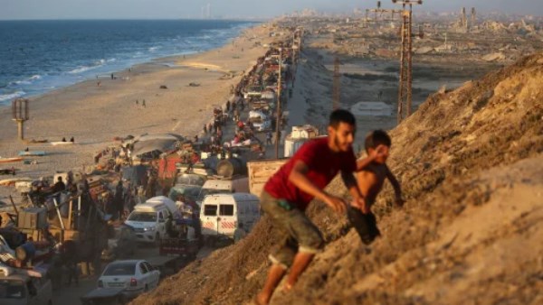 معاناة رهيبة وفرار في غزة