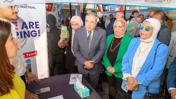 وزارة الشباب والرياضة تنظم ملتقى توظيف بنادي الترسانه