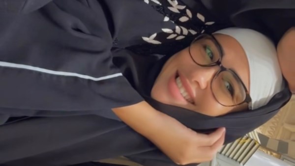 ياسمين عبد العزيز