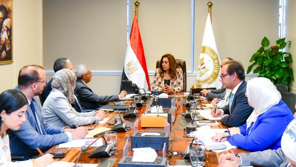 وزيرة البيئة