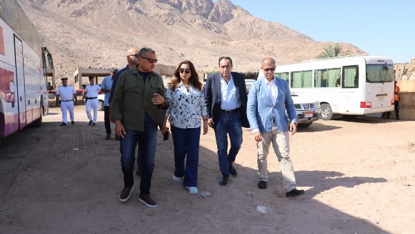 اللاجونا والثري بولز بمدينة دهب