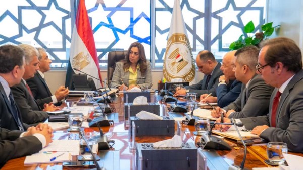 وزيرة البيئة
