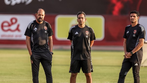 الجهاز الفني للفريق الأول لكرة القدم بالاهلي