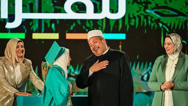 رئيس قطاع المعاهد الأزهرية يهنئ الفائزين بالمشروع الوطني للقراءة 