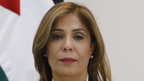 وزيرة فلسطينية توجه نداء عاجلا للعالم لإنقاذ المرأة في قطاع غزة