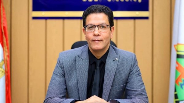  الدكتور ناصر الجيزاوي رئيس الجامعة 