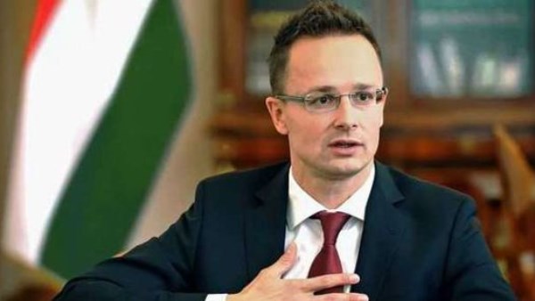 وزير الخارجية المجري: اعتبار الصين منافسا منهجيا هو أكبر سوء تقدير.. ومستعدون لتعزيز علاقاتها مع أوروبا