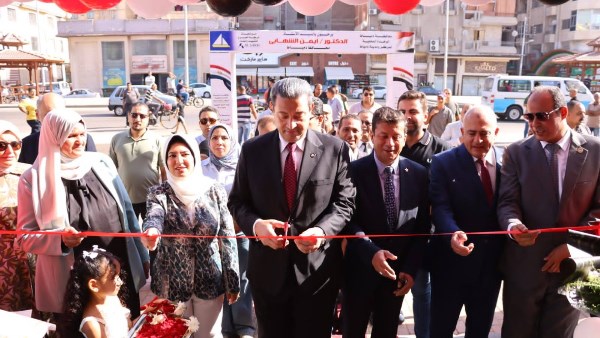 محافظ دمياط يفتتح مبنى الوحدة المحلية بعاصمة المحافظة