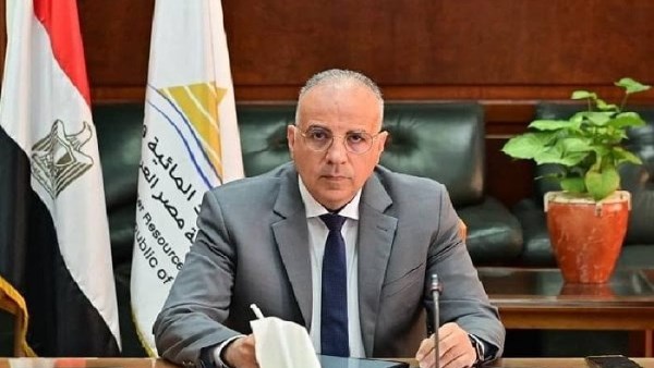 وزير الري