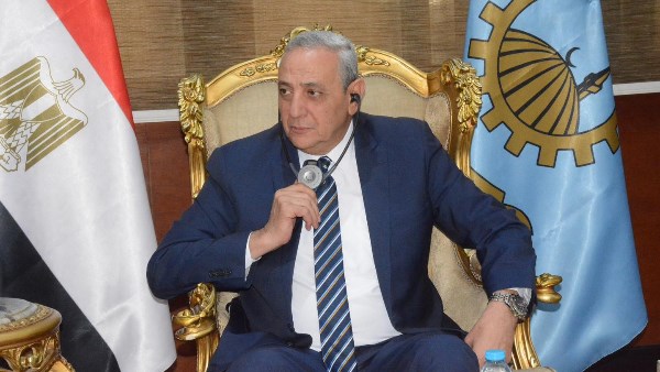 محافظ الغربية: نسير بخطى ثابتة نحو تمكين القرى المنتجة وتعزيز دور الحرفيين وأصحاب المشروعات الصغيرة