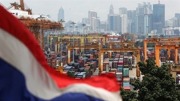 تباطؤ نمو صادرات تايلاند بسبب الرسوم الجمركية الأمريكية