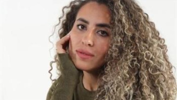  الشاعرة منة القيعي