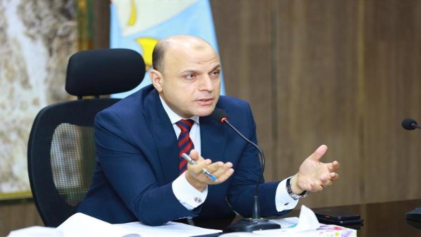 محافظ كفرالشيخ: نولي اهتمامًا كبيرًا بتوسيع نطاق التطبيقات الذكية وتطوير البنية التحتية الرقمية