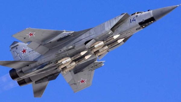 موسكو تتحدى الناتو: ميج31 روسية تجوب سماء إستونيا 12 دقيقة