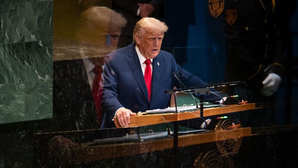 الرئيس الأمريكي دونالد ترامب
