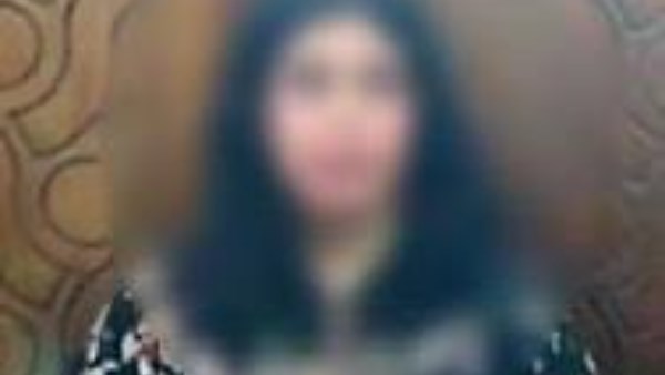 الرزيلة أون لاين.. القبض على 3 فتيات يمارسن الفاحشة بالقاهرة