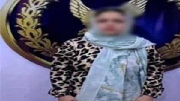 الحكم على البلوجر "بوبا اللدغة" لاتهامها بنشر فيديوهات خادشة 
