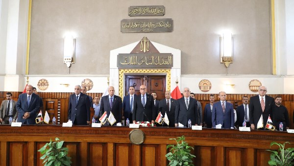 رئيس مجلس القضاء الأعلى يشهد حلف اليمين للمعينين من النيابة العامة