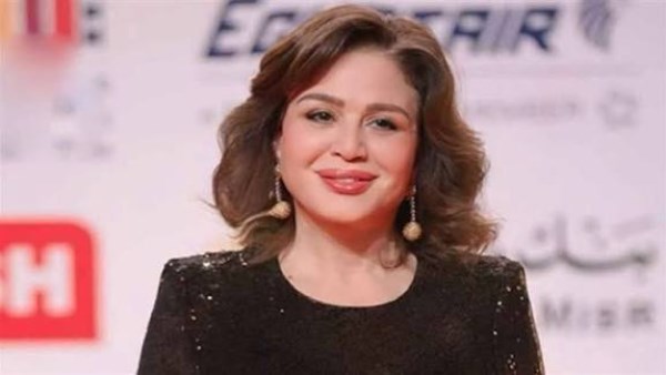 الفنانة الهام شاهين 