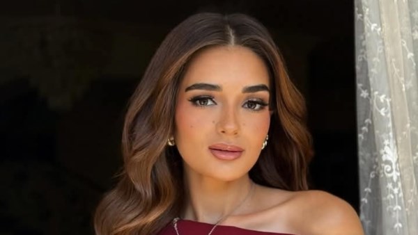 الفنانة ملك أحمد زاهر 