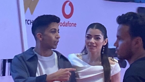الفنانة ليلي أحمد زاهر و زوجها 