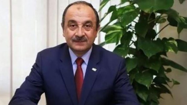  وزير قطاع الأعمال العام المهندس محمد شيمي