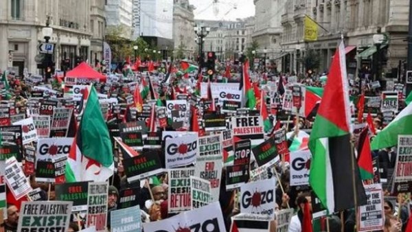 مظاهرات لدعم القضية الفلسطينية مظاهرات لدعم القضية الفلسطينية