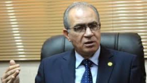 طارق السيد رئيس نادي الأولمبي