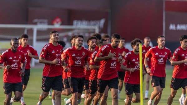 استعدادات الأهلي لمواجهة سيراميكا في الدوري الممتاز