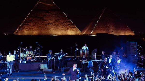 عمرو دياب